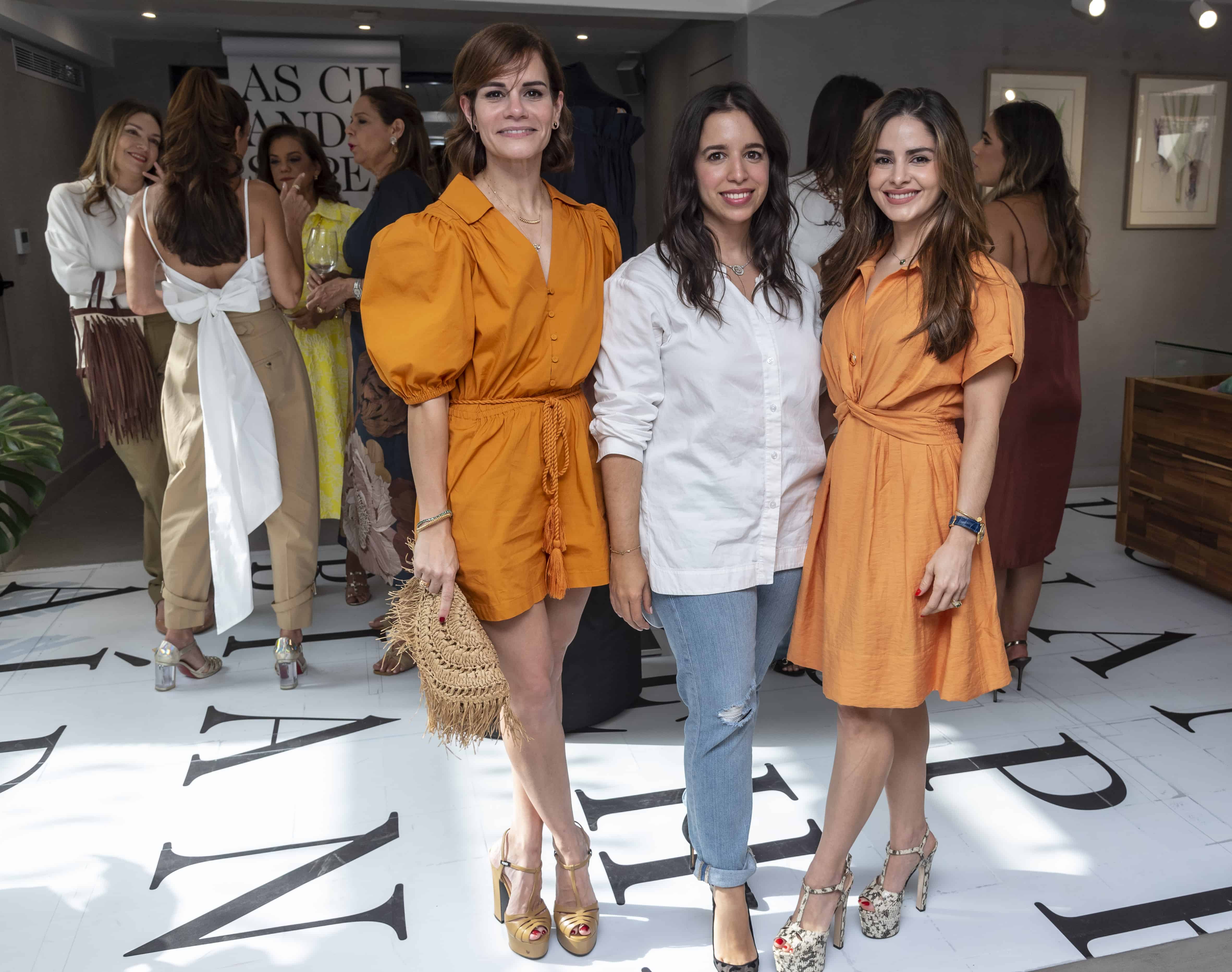 Carla Chalas, Diana Mella&nbsp; y chiara Viyella. 