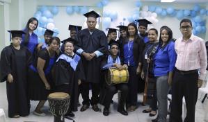 Supérate gradúa a 15 jóvenes con autismo y síndrome de Down