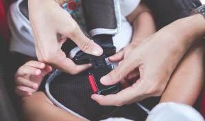 Bebé de 18 meses muere por un golpe de calor en Florida; sus padres la olvidaron en el auto