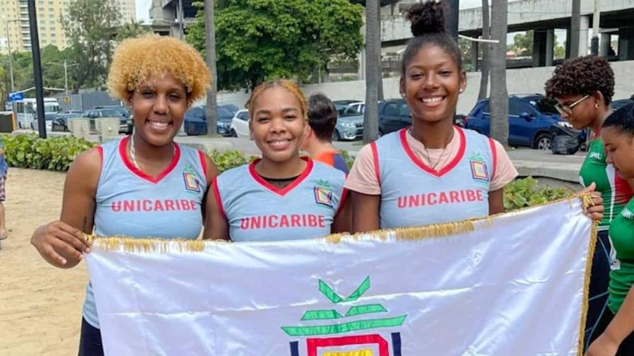 Unicaribe gana torneo universitario de voleibol de playa Unicaribe gana torneo universitario de voleibol de playa