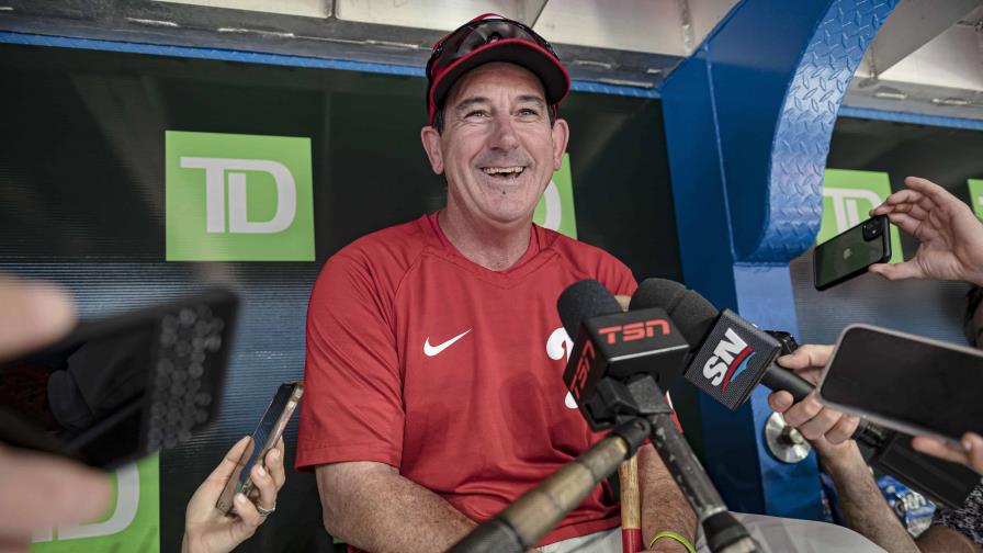 VÍDEO | Rob Thomson, el primer mánager canadiense que dirige en casa VÍDEO | Rob Thomson, el primer mánager canadiense que dirige en casa