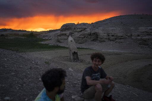 Se seca el Lago Mead, el embalse más grande de EEUU por cambio climático