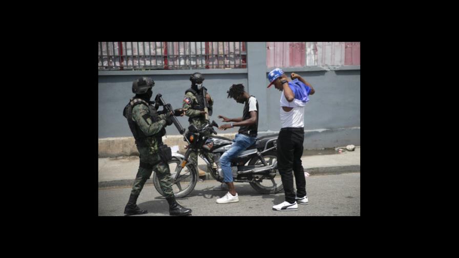 Choques entre pandillas dejan decenas de muertos en Haití Choques entre pandillas dejan decenas de muertos en Haití