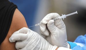 Alta demanda de vacuna para viruela símica satura citas en Nueva York