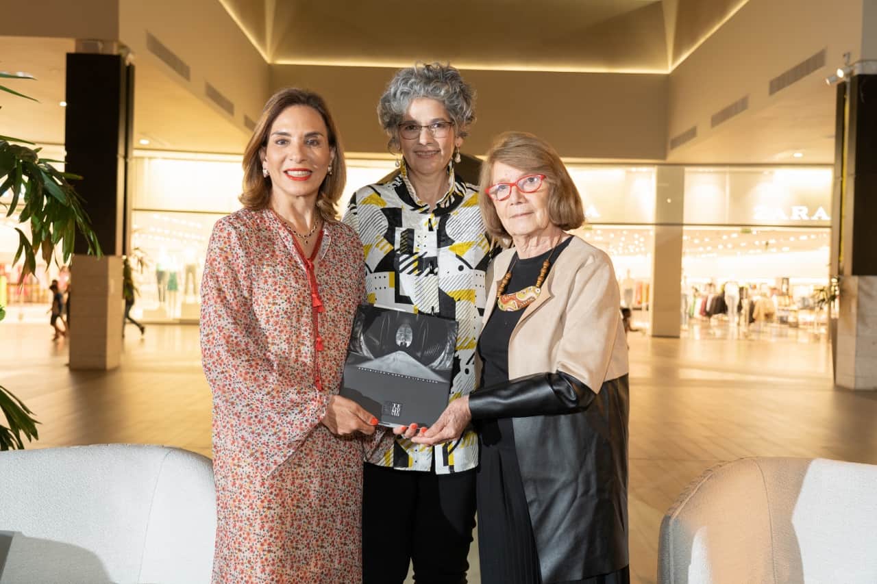 Haydée Rainieri, Lidia León y Marianne de Tolentino.