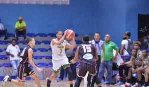 Acevedo y Colón mantienen invictos de Truenos y Coloniales