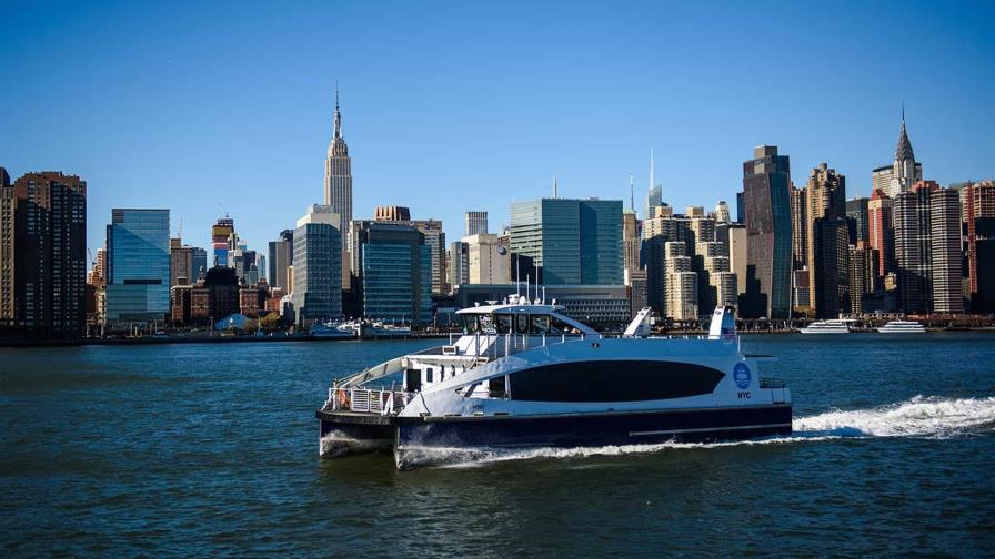 Nueva York sube el precio de los ferris de US$2.75 a US$4
