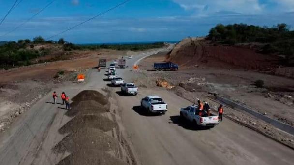 Circunvalación de Azua estará lista en octubre y la de Baní en primer trimestre del 2023
