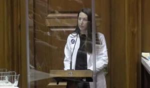 Investigan a una doctora en EEUU tras aborto a una niña víctima de violación