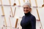 Jamie Lee Curtis consideró inexperta a Ana de Armas para hacer Knives Out