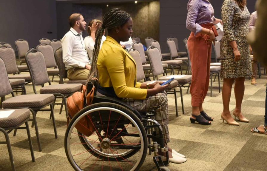 Buscan impulsar inclusión de personas discapacitadas en RD