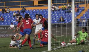 EEUU contra Canad&aacute; a la final de gigantes del Campeonato W Concacaf