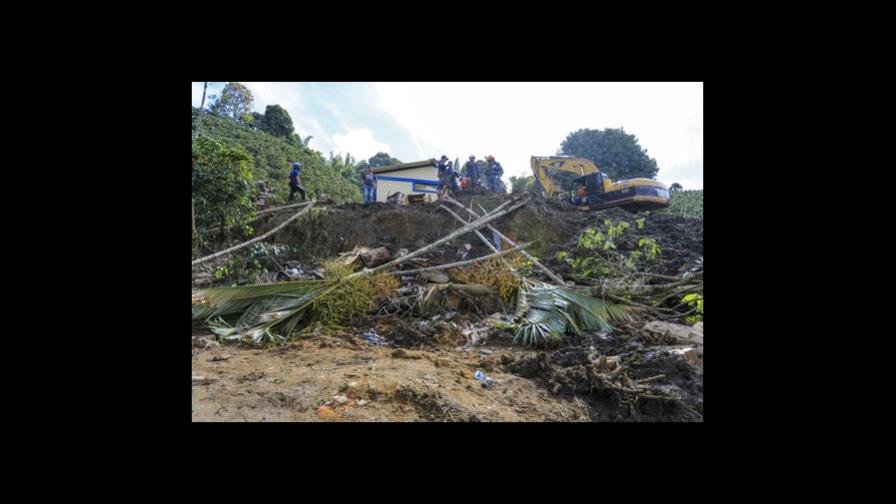 Deslave arrasa escuela en Colombia; hay 3 niños muertos Deslave arrasa escuela en Colombia; hay 3 niños muertos