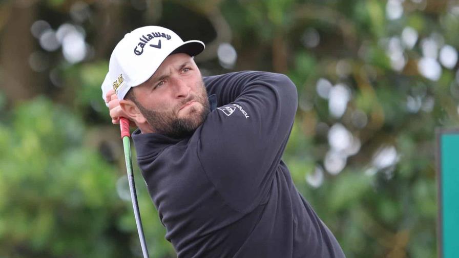 Jon Rahm se recupera con una tarjeta de 67 golpes y sigue adelante Jon Rahm se recupera con una tarjeta de 67 golpes y sigue adelante