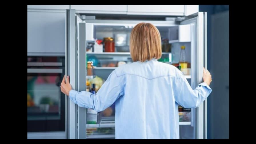 Hábitos nocturnos que pueden aumentar el peso