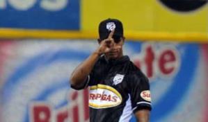 El árbitro dominicano, Hardlen Acosta,  trabajará en Juego de Futuras Estrellas