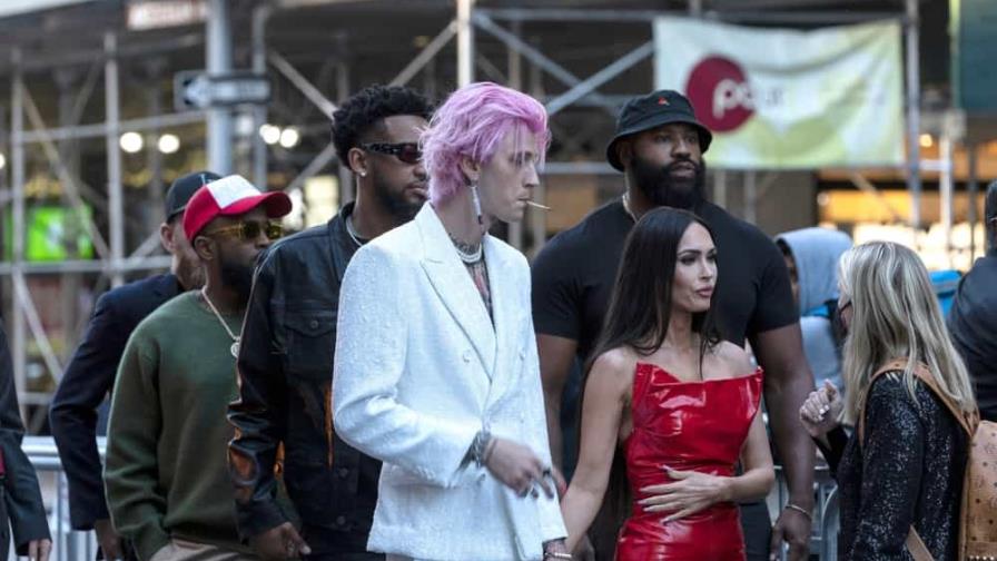 Machine Gun Kelly dice estuvo a punto de suicidarse