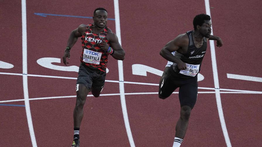 Keniano llega a tiempo al Mundial y avanza en 100 metros