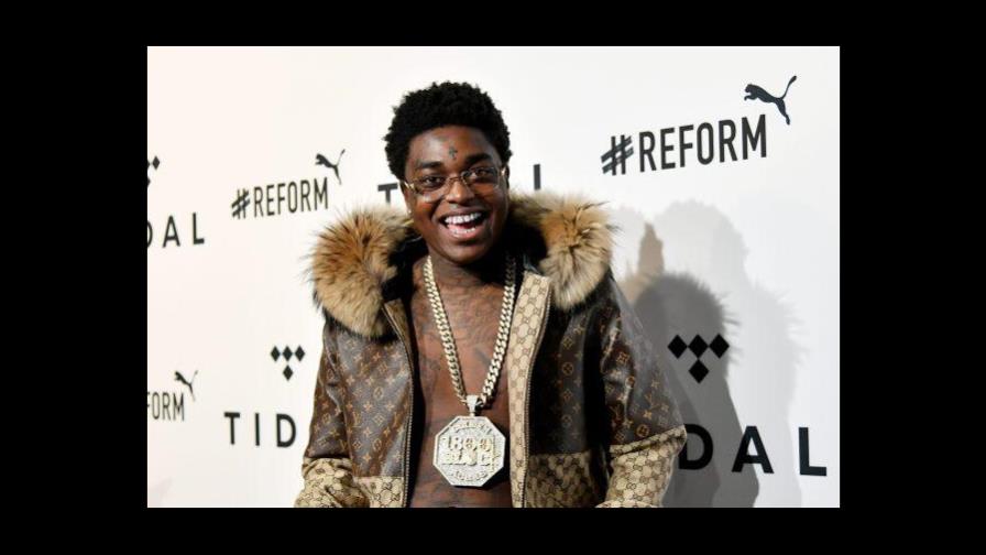Arrestan a popular rapero Kodak Black por posesión y tráfico de drogas