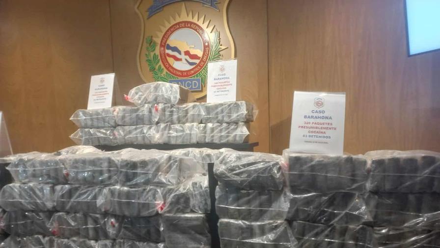 Ocupan 329 paquetes de cocaína y apresan tres personas en Barahona