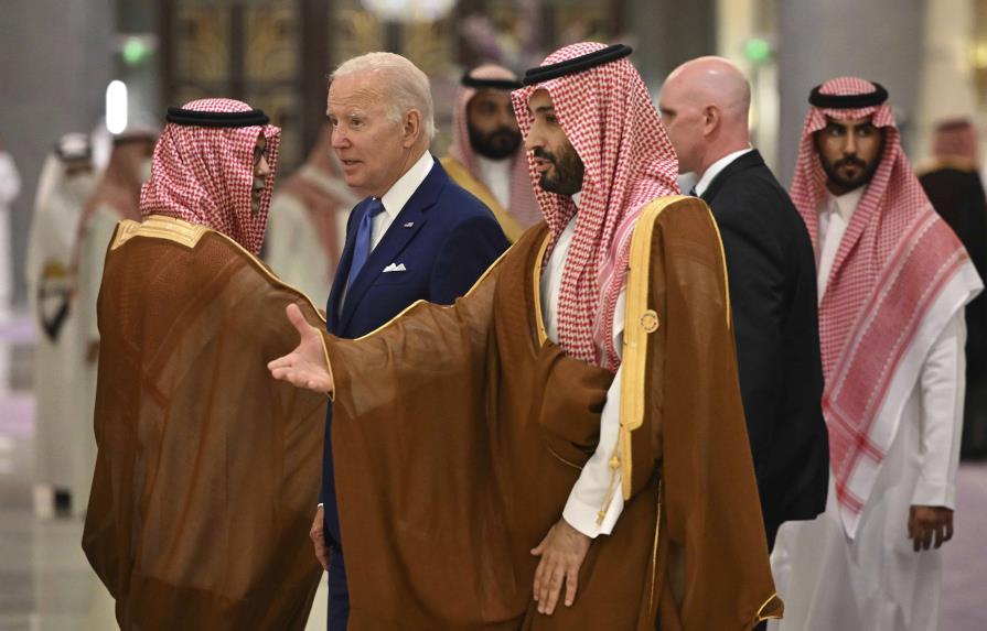 Biden afirma que EEUU no se alejará de Medio Oriente