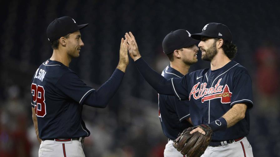 Con jonrones de Olson y Riley, Bravos superan a Nacionales