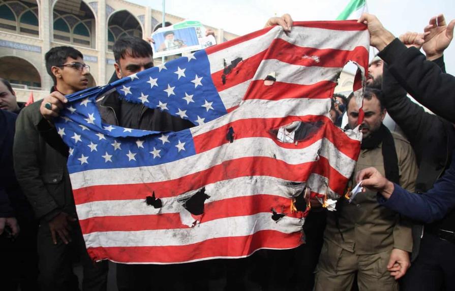 Irán acusa a Estados Unidos de atizar las tensiones en Oriente Medio