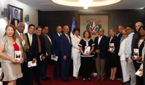 Notarios piden a Cámara de Diputados el proyecto ley de competencia notarial