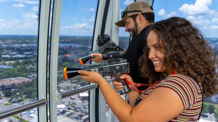 Parque de Orlando revisa atracción tachada de “insensible” a tiroteos