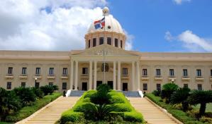 El Palacio Nacional ya tiene título; harán este lunes la entrega en la casa de Gobierno