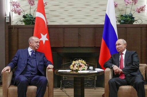 Vladimir Putin viaja a Irán para hablar con líderes de Irán y Turquía
