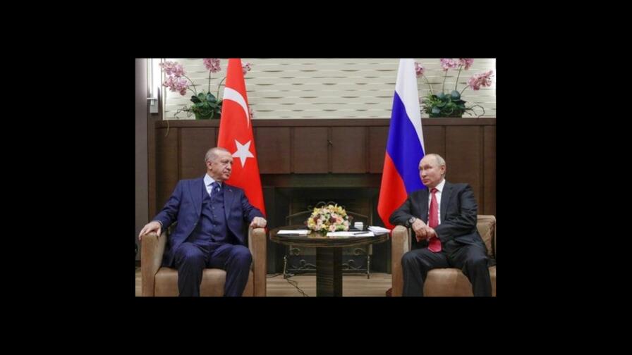 Vladimir Putin viaja a Irán para hablar con líderes de Irán y Turquía