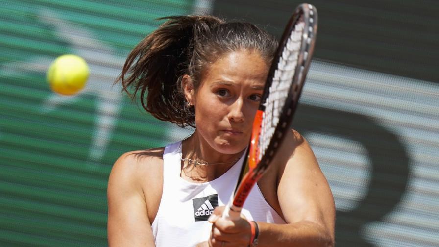 Le mejor tenista de Rusia, rompe regla de Parlamento