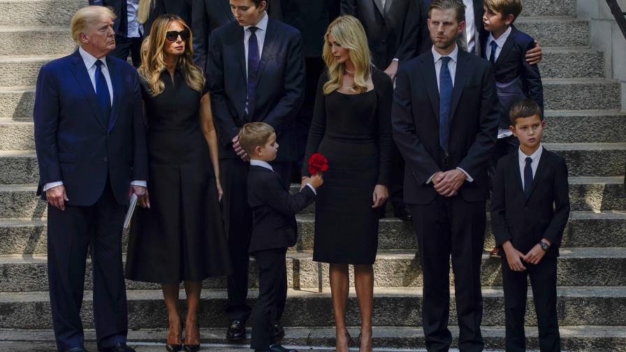 La familia Trump despide a Ivana en un funeral en Nueva York La familia Trump despide a Ivana en un funeral en Nueva York