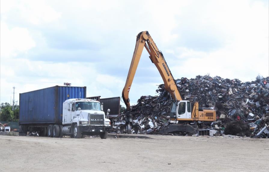 Alcaldía de Santo Domingo Este cierra metalera por contaminación