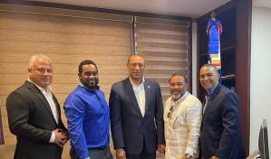 Comisión de entrenadores independientes y Senadores se reúnen