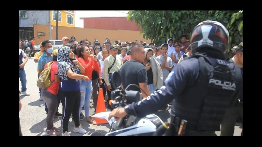 Al menos 13 muertos y 2 heridos deja riña en una cárcel de Ecuador Al menos 13 muertos y 2 heridos deja riña en una cárcel de Ecuador