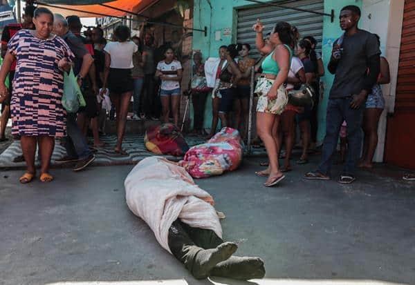 Operativo policial deja al menos cinco muertos en favela de Río de Janeiro