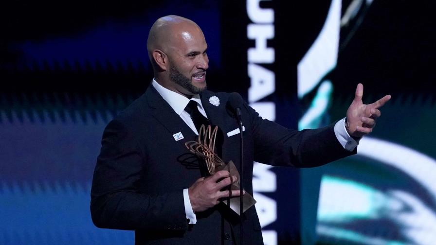 Albert Pujols gana el premio Muhammad Ali