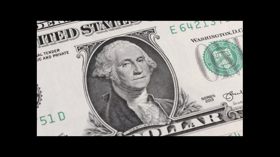 Ucrania deprecia un 25 % su moneda frente al dólar estadounidense Ucrania deprecia un 25 % su moneda frente al dólar estadounidense