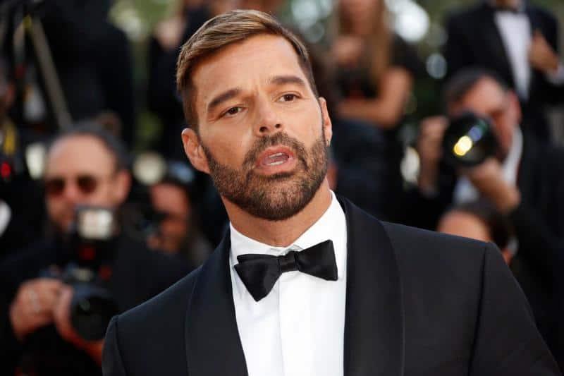 Ricky Martin limpia su reputación tras archivarse la orden de protección