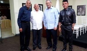 De poemas a canciones, Felucho Jiménez lanza producción discográfica Anhelos y desvelos