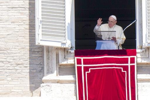 Cardenal vaticano apoya la eliminación de combustibles fósiles