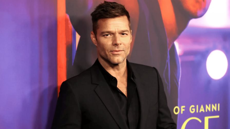 Tribunal archiva caso contra Ricky Martin