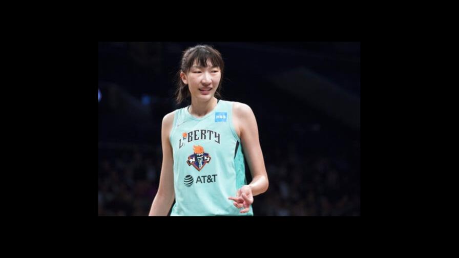 Basquetbolista china Han Xu deja huella en la WNBA Basquetbolista china Han Xu deja huella en la WNBA