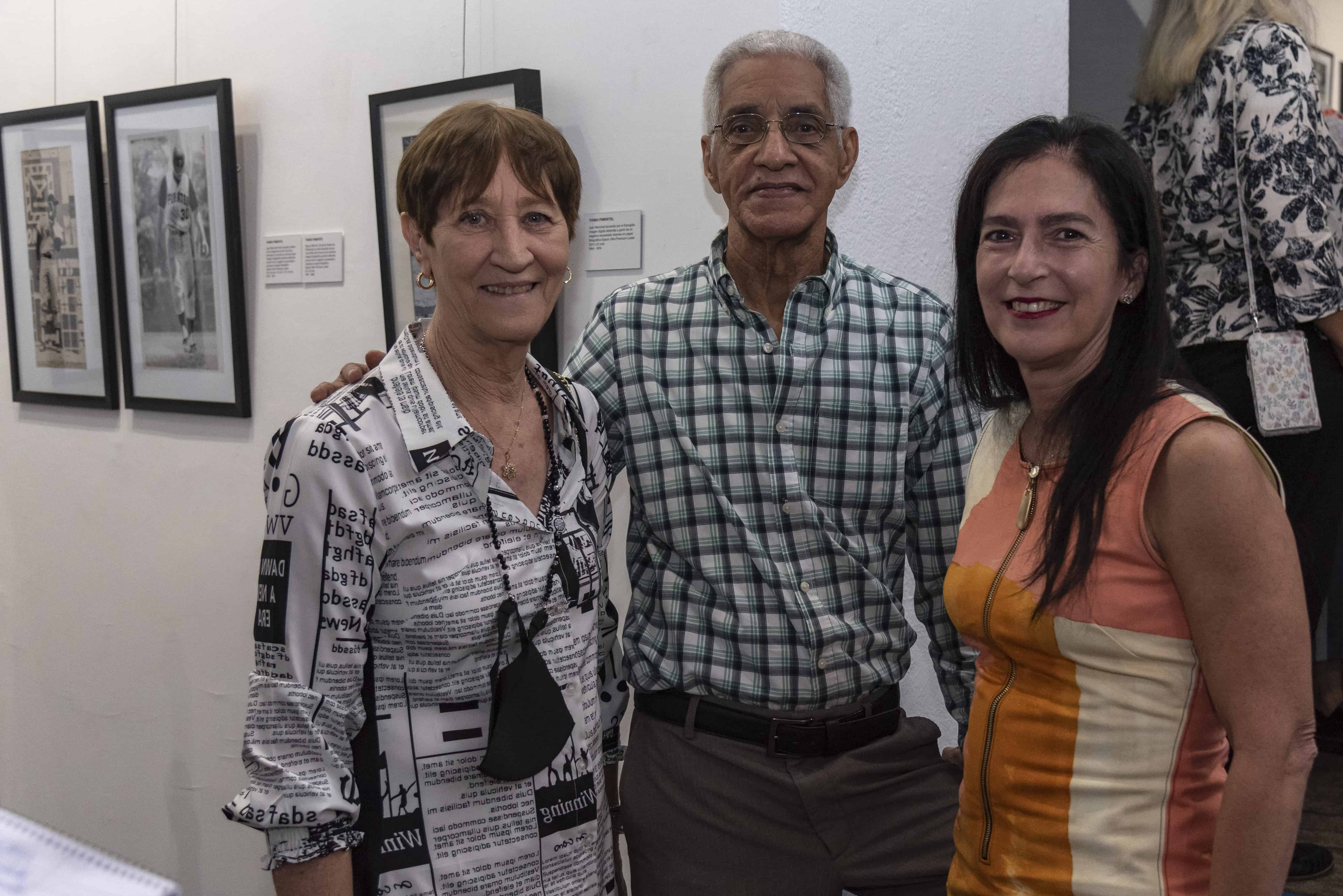 Paquita Rosselló, Rafael Duquela y Marta García de Acero.