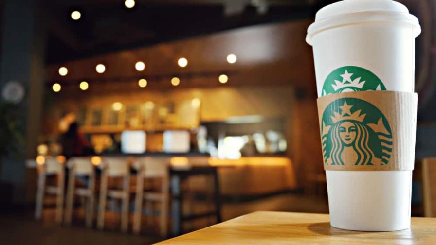 El número de cafeterías de Starbucks sindicadas en EEUU llega a 200