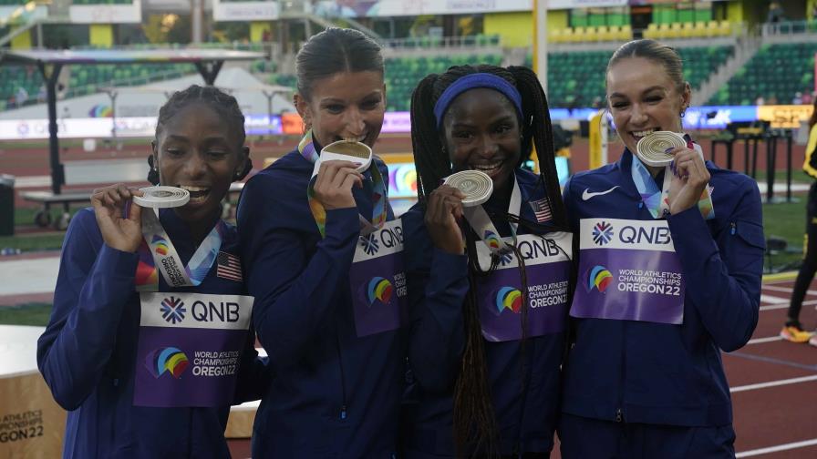 EEUU sorprende a jamaiquinas y gana en 4x100 del Mundial
