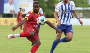 Un doblete de Bereguete define victoria del Atl&eacute;tico Vega Real, que asciende en la LDF