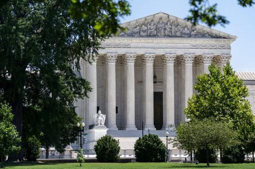 Baja la confianza en la Corte Suprema de EEUU según sondeo